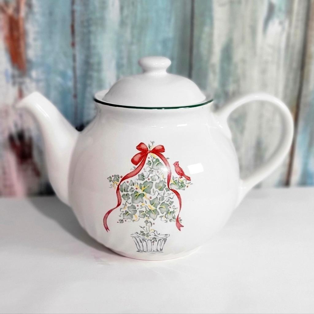 Vintage Corelle Coordinates 1999 Callaway Holiday Christmas teapot